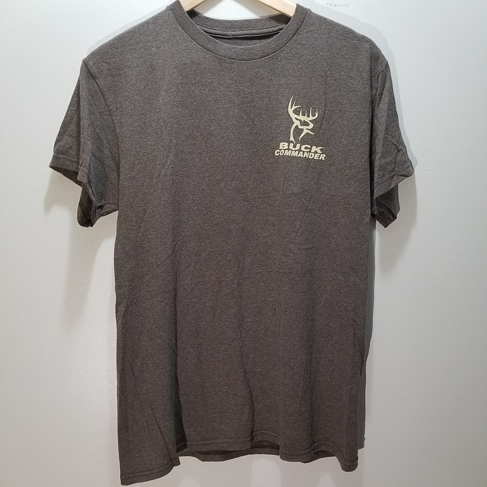 Buck Commander Medium Deer Hunting Outdoor Men's Brown Graphic T-Shirt